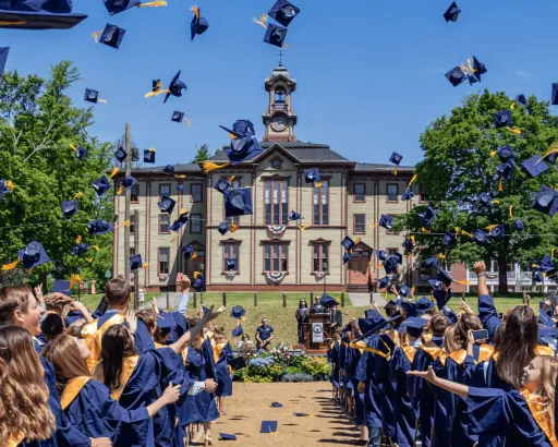 The Woodstock Academy (Коннектикут, США)