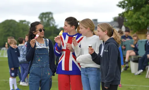 Cheltenham International Summer School ( Італія)