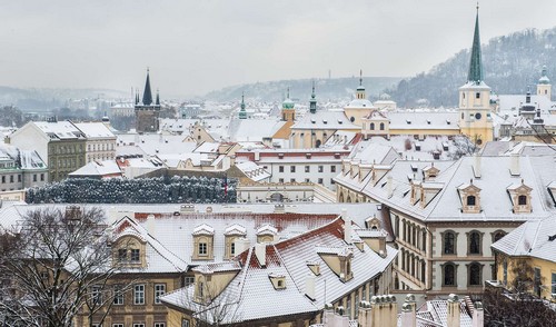 Зимние каникулы в Праге с изучением иностранных языков 2021